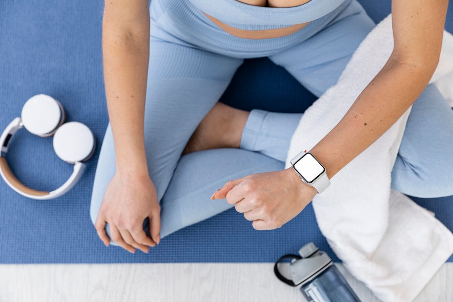 How to Use a Smartwatch to Improve Your Yoga Practice