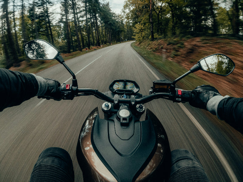 A Beginner's Guide to Motorcycle Riding: Tips, Techniques, and Safety Measures