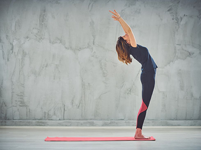 10 Minuten, um schöne Schultern und Nacken zu üben