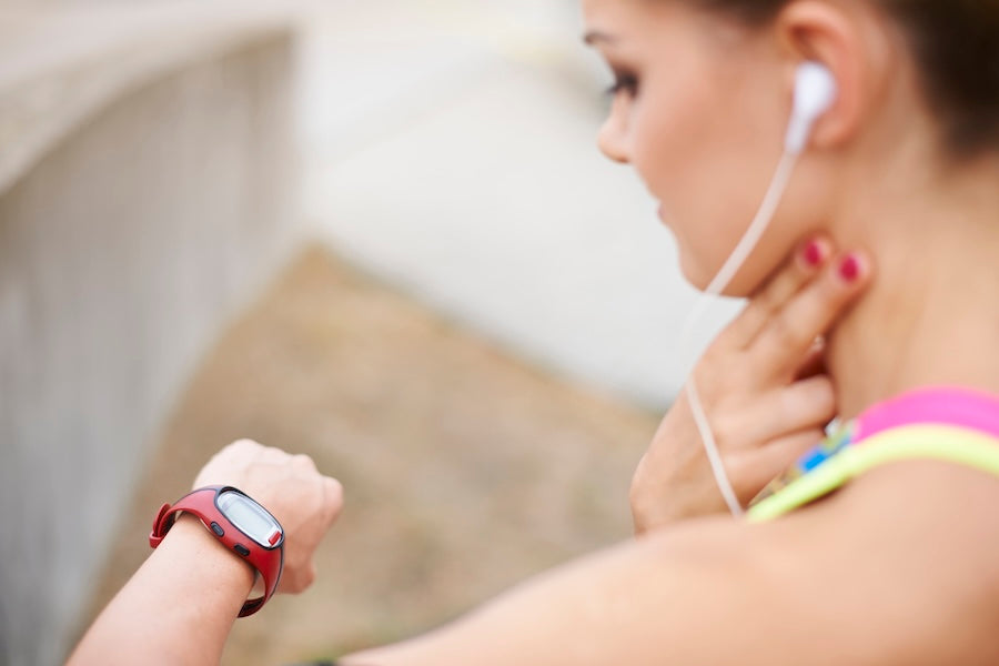 Smartwatch Heart Health Alerts: How Your Wearable Could Save Your Life